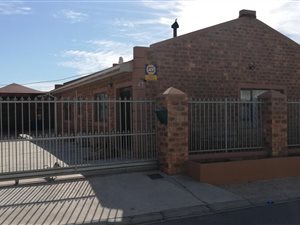 2 Bed House in Sunbird Park