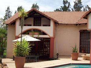 1 Bed Garden Cottage in Glen Austin
