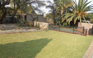 1 Bedroom House in Northcliff