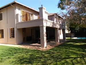4 Bed House in Houghton Estate