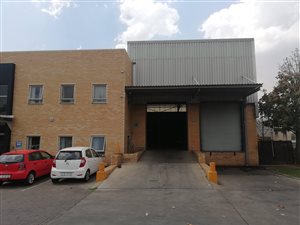 1054 m² Industrial space in Longmeadow