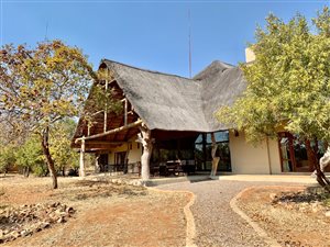 4 Bed House in Zebula Golf Estate