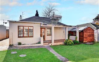 3 Bedroom House in Newlands