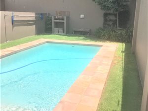 2 Bed Apartment in Melrose North