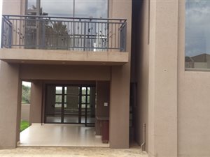 4 Bedroom House in Vanderbijlpark SW5