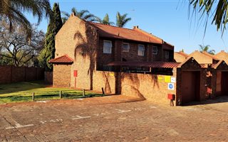 2 Bedroom Duplex in Garsfontein