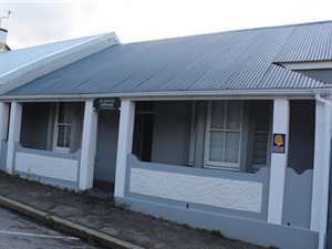 2 Bed House in Richmond Hill