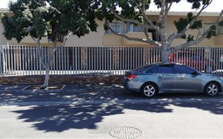 3 Bedroom Apartment in Parow Valley