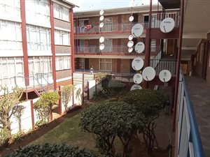 3 Bed Apartment in Kempton Park West