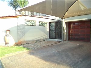 3 Bed Cluster in Beyers Park