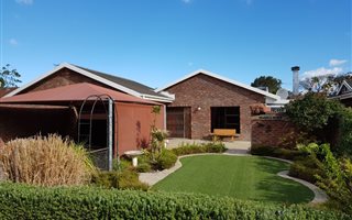 3 Bedroom House in Bodorp