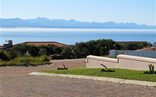 918 m² Land available in Whale Rock Heights