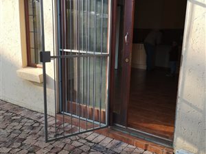 1 Bed Apartment in Gezina