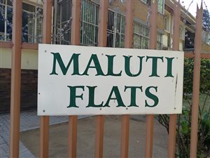 1 Bed Apartment in Vanderbijlpark CW3