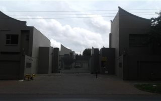 2 Bedroom Townhouse in Arcadia