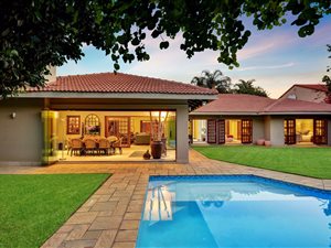 3 Bed House in Hyde Park