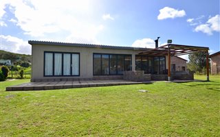 4 Bedroom House in Malgas