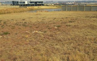 7615 m² Land available in Dunblane Estate