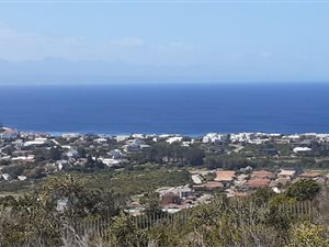 1054 m² Land available in Whale Rock