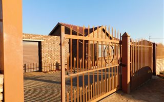 3 Bedroom House in Soshanguve