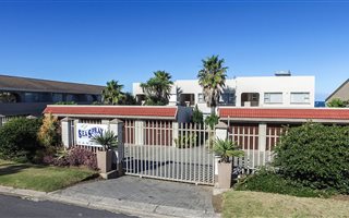 3 Bedroom House in Gonubie