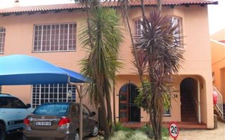 Commercial space in Glen Marais
