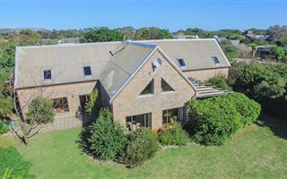 3 Bedroom House in Noordhoek