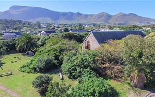 3 Bedroom House in Noordhoek