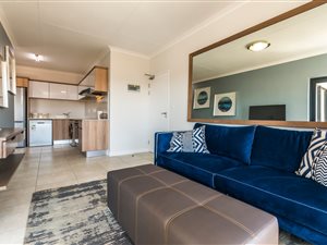 2 Bed Apartment in Hazeldean (Silverlakes Surroundings)