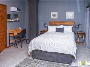 1 Bed Apartment in Johannesburg Central