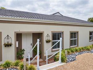 4 Bed House in Silvertree Estate