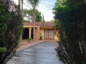 4 Bed House in Glencoe