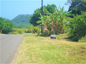 948 m² Land available in La Mercy