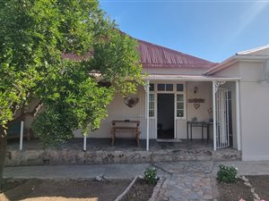 3 Bed House in Oudtshoorn Central