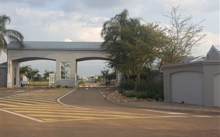 3 Bedroom Duplex in Erasmus Park