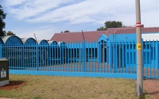 Commercial space in Esther Park