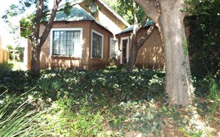 2 Bedroom House in Modelpark