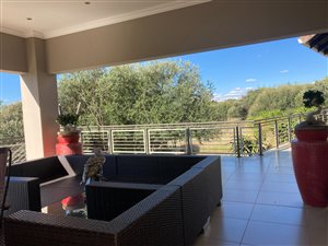 3 Bed House in Woodland Hills