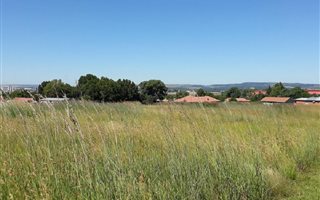 1000 m² Land available in Amajuba Park