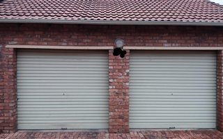 3 Bedroom Apartment in Rooihuiskraal North