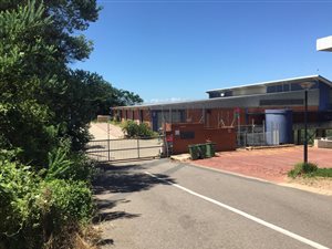 2359 m² Office Space in Westville