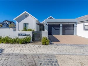 3 Bed House in Sitari