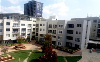 2 Bedroom Apartment in Johannesburg Central and CBD