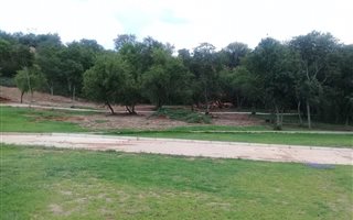 810 m² Land available in Vanderbijlpark Central