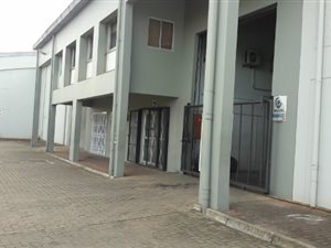 4000 m² Land available in Mahogany Ridge