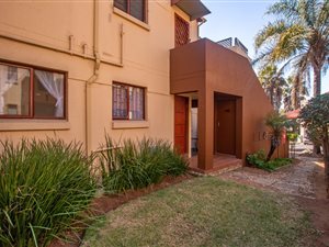 2 Bed Townhouse in Bromhof