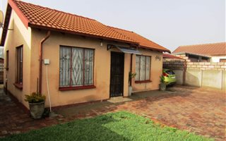 2 Bedroom House in Bakerton