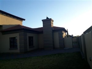 4 Bed House in Vanderbijlpark SE8