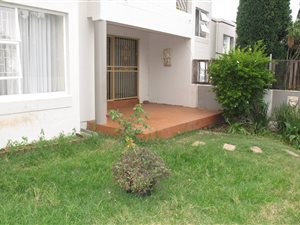 3 Bed Townhouse in Glenvista