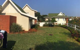 3 Bedroom Townhouse in Kindlewood Estate